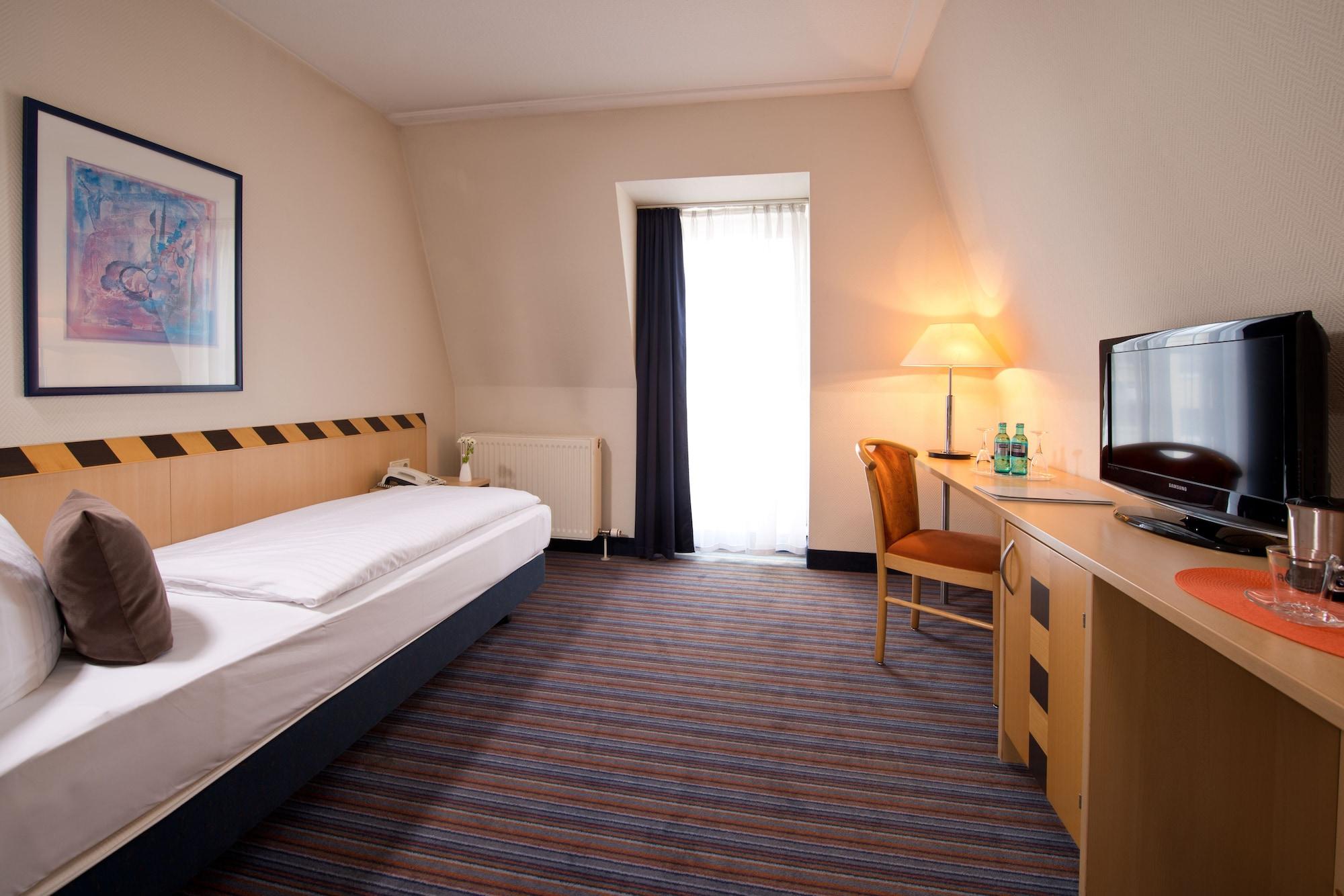 Achat Hotel Dresden Elbufer المظهر الخارجي الصورة