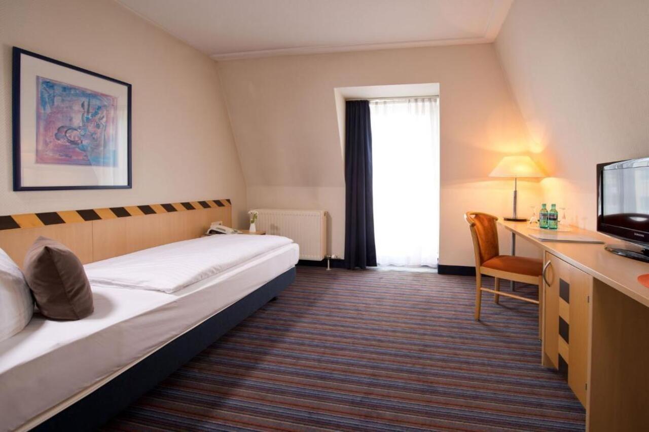 Achat Hotel Dresden Elbufer المظهر الخارجي الصورة
