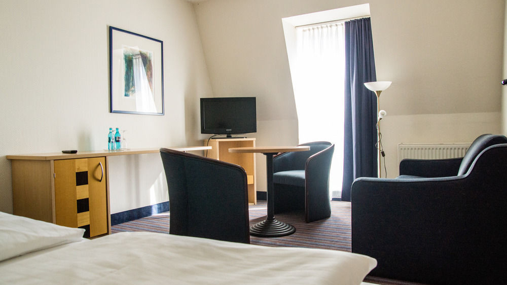 Achat Hotel Dresden Elbufer المظهر الخارجي الصورة